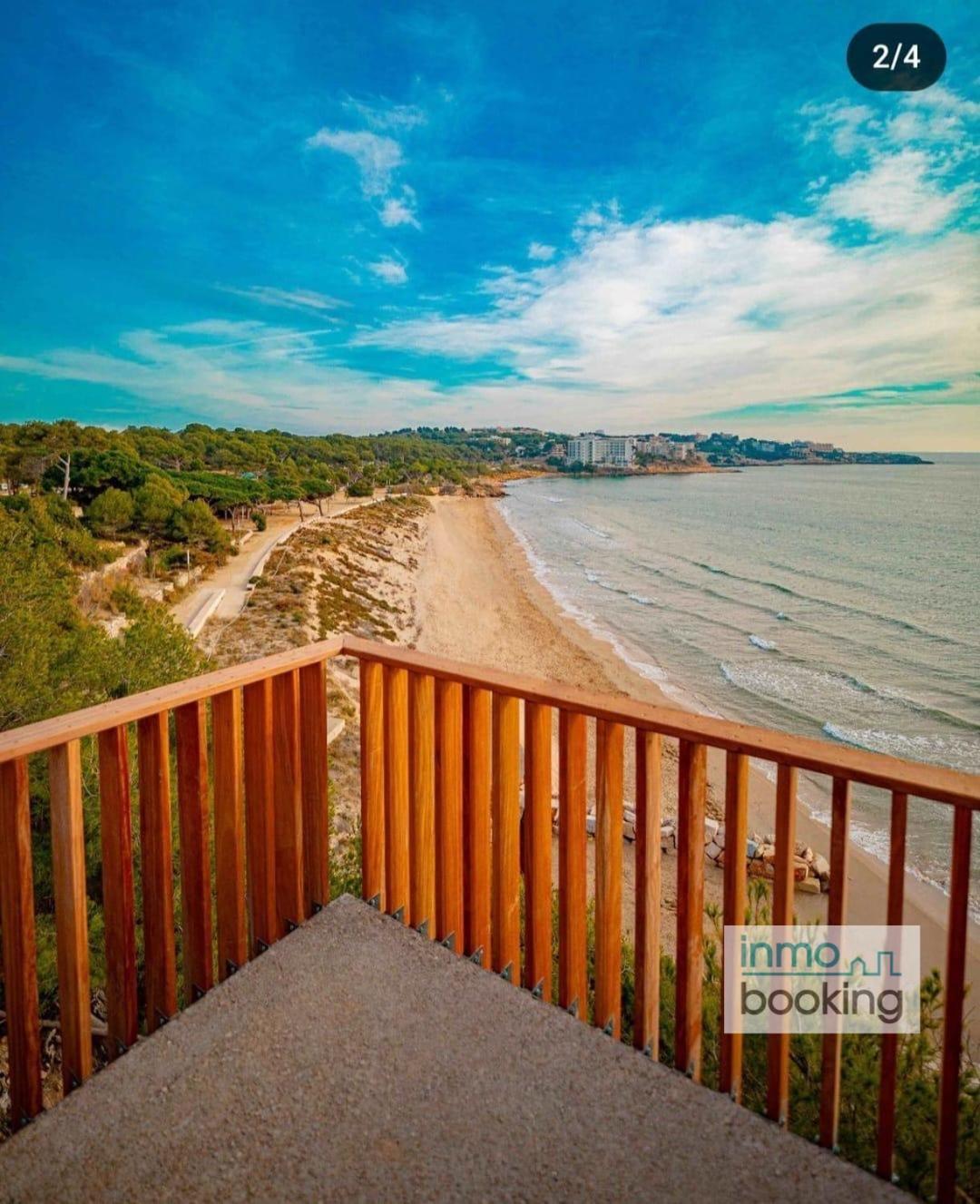 Sun Beach Cala Dorada Salou Bagian luar foto