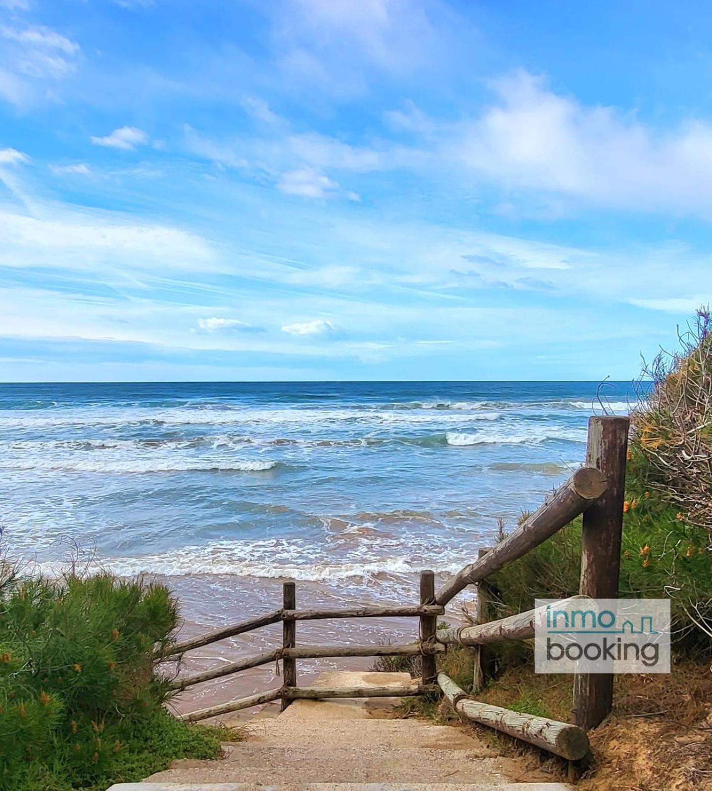 Sun Beach Cala Dorada Salou Bagian luar foto